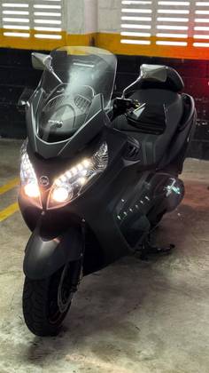 DAFRA MAXSYM 400i 